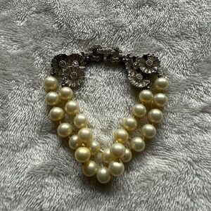 Vintage Pennino Pearl Bead and Rhinestone Flower Bracelet